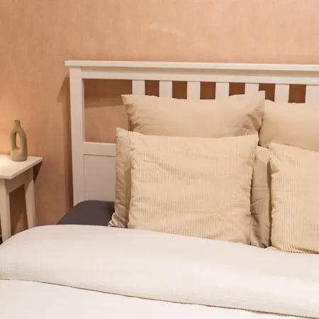 公寓 6 Lovely & Comfortable In The Heart Of *