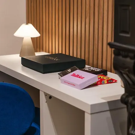 6 Lovely & Comfortable In The Heart Of *