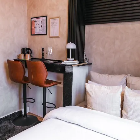 6 Lovely & Comfortable In The Heart Of