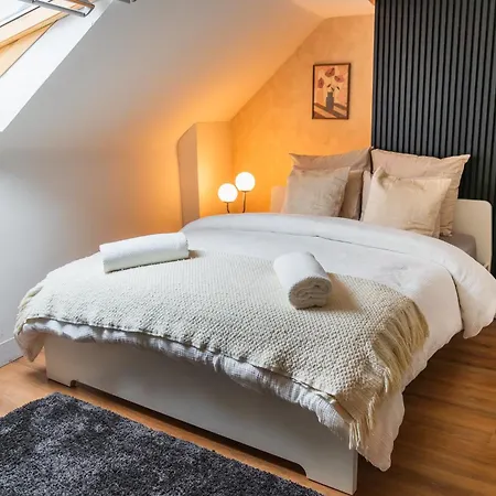 6 Lovely & Comfortable In The Heart Of