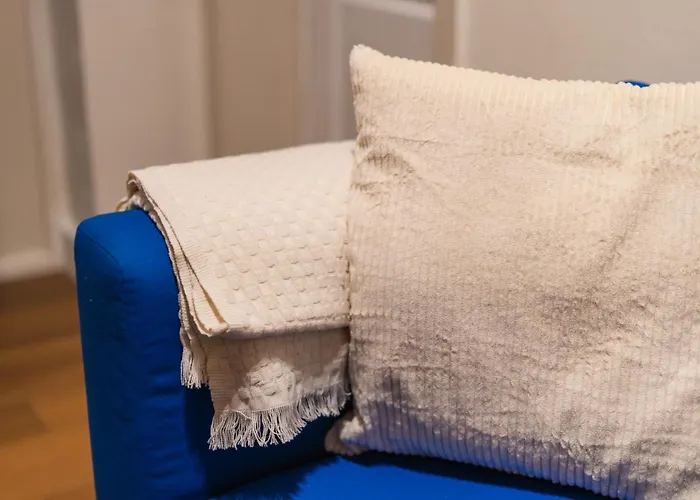 6 Lovely & Comfortable In The Heart Of Apartament *