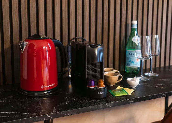 Apartament 6 Lovely & Comfortable In The Heart Of *