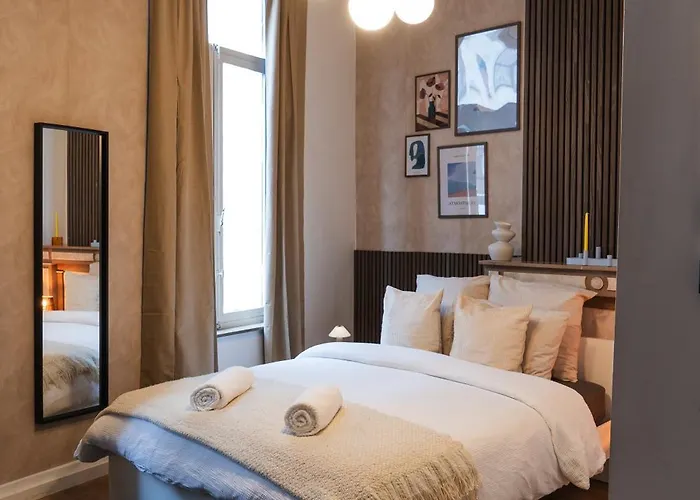 6 Lovely & Comfortable In The Heart Of Apartament Gandawa