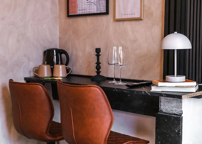 6 Lovely & Comfortable In The Heart Of Ghent